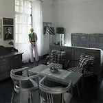 特博西兹城堡酒店 4* 库特纳霍拉