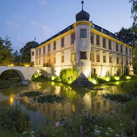 Chateau Trebesice Hotel