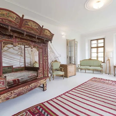 Chateau Trebesice Otel 4*