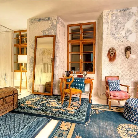 Hotel Chateau Třebešice