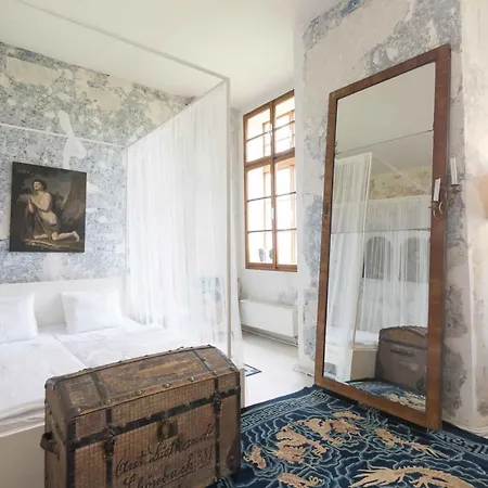 Chateau Trebesice 4* Kutna Hora