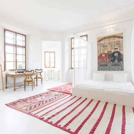 Chateau Trebesice فندق كوتنا هورا
