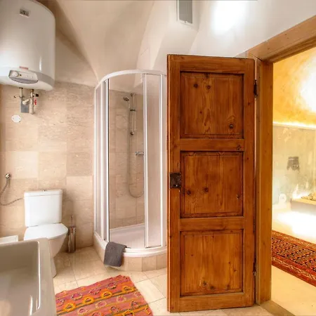 Chateau Trebesice فندق كوتنا هورا