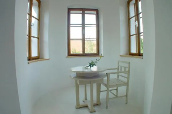 Chateau Trebesice 4*