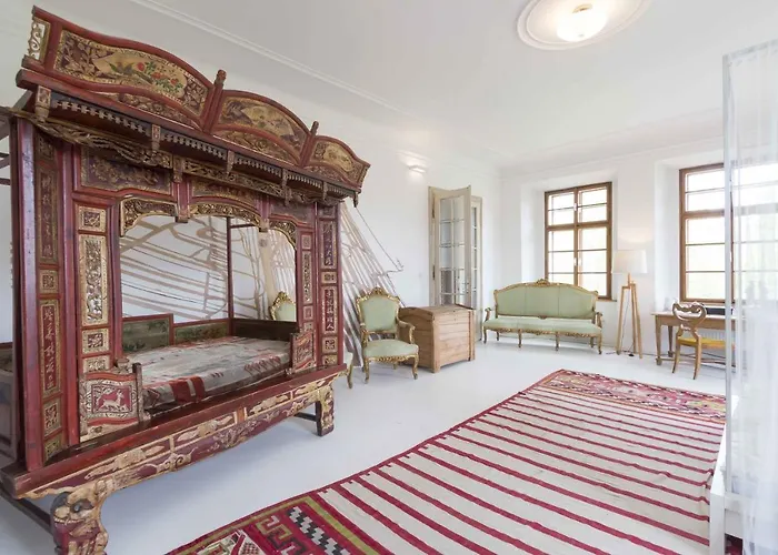 Chateau Trebesice Hotel 4*