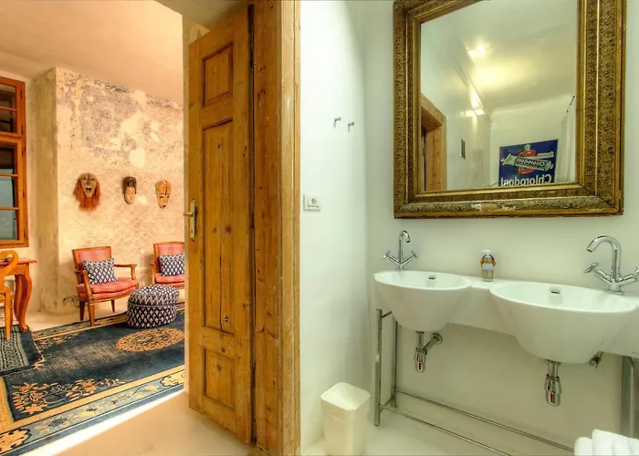 特博西兹城堡酒店 酒店 库特纳霍拉